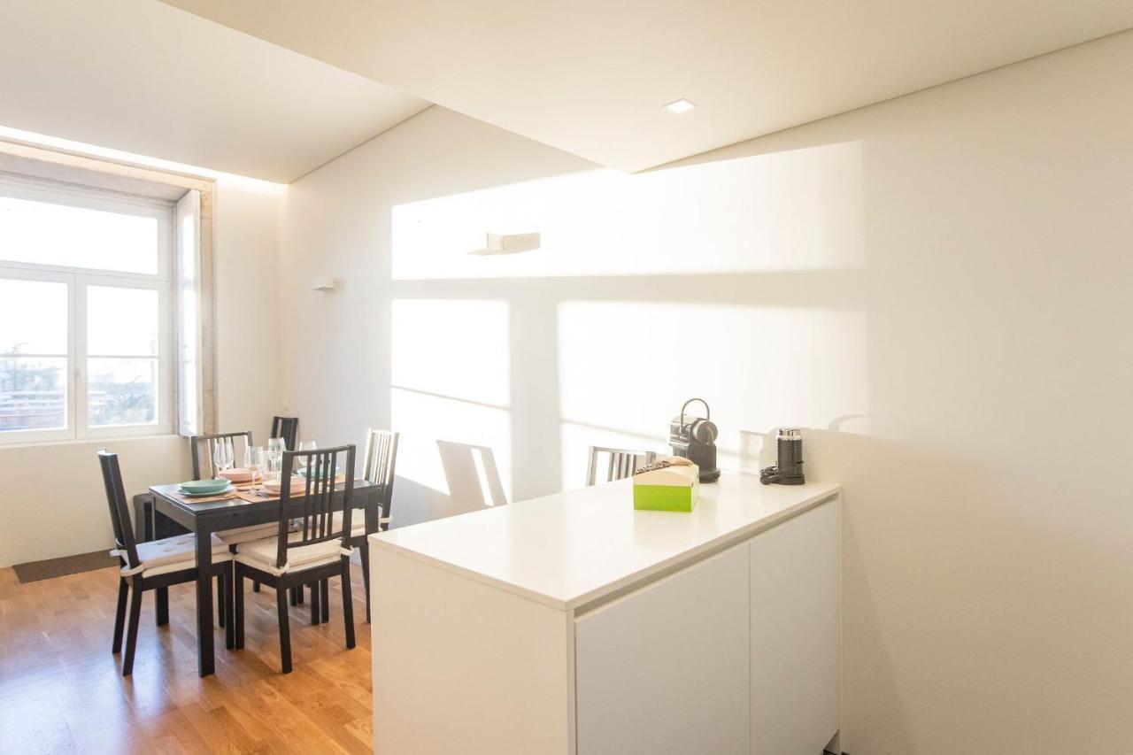 Modern 2Br Duplex Downtown By Art District By Lovelystay Porto Exterior foto